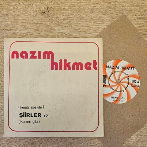 NAZIM HİKMET - KENDİ SESİYLE ŞİİRLER 2 KEREM GİBİ 45LİK PLAK