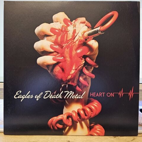 Eagles Of Death Metal – Heart On LP PLAK