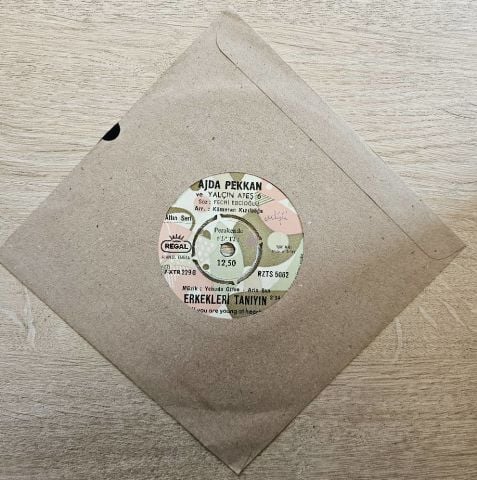 AJDA PEKKAN - İKİ YÜZLÜ AŞK 45LİK PLAK