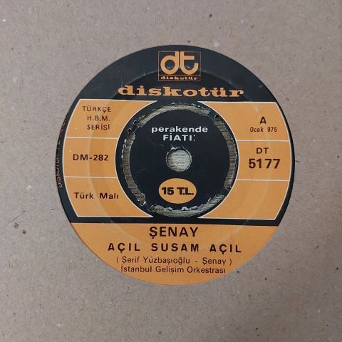 Şenay – Açıl Susam Açıl / Ve Ağlıyorum 45LİK PLAK