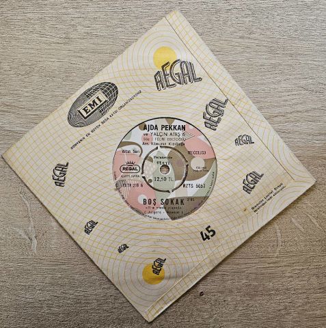 AJDA PEKKAN - BOŞ SOKAK 45LİK PLAK
