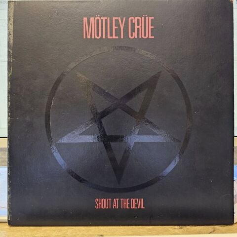 Mötley Crüe – Shout At The Devil LP PLAK