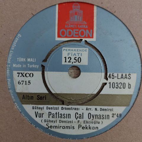 Semiramis Pekkan – Bile Bile / Vur Patlasın Çal Oynasın 45LİK PLAK