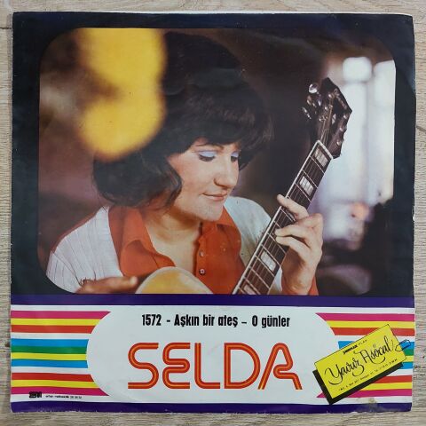 Selda Bağcan – Aşkın Bir Ateş / O Günler 45LİK PLAK