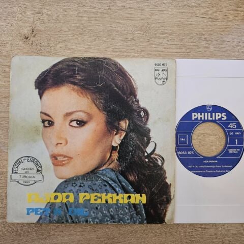 Ajda Pekkan – Pet'r Oil 45LİK PLAK