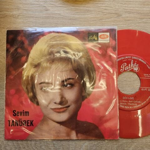 SEVİM TANÜREK - DİVANE 45LİK PLAK