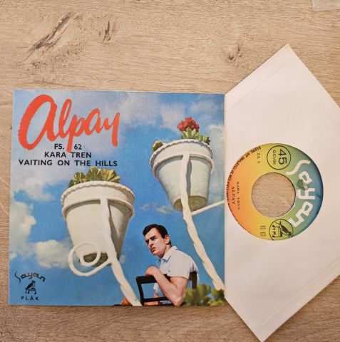 Alpay – Kara Tren / Waiting On The Hills 45LİK PLAK