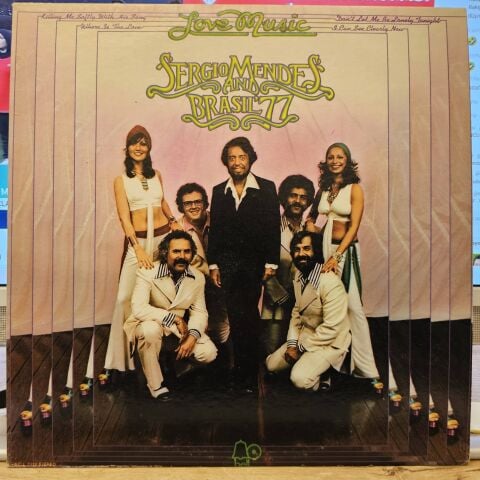 Sergio Mendes And Brasil '77 – Love Music LP PLAK