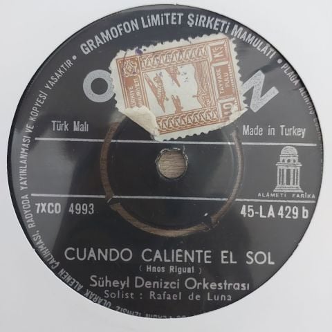 Süheyl Denizci Orkestrası – A San Tropez Twist / Cuando Caliente El Sol 45LİK PLAK