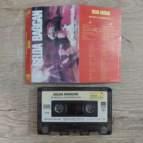 SELDA BAĞCAN - ANADOLU KONSERLERİ KASET