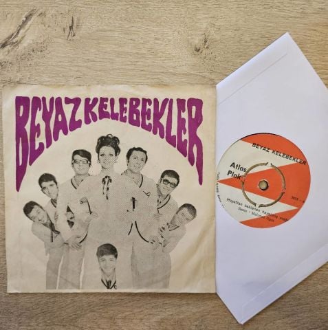 Beyaz Kelebekler – Hayattan Beklenen Hayalmiş Meğer / Aşkta Saadet Ne Arar 45LİK PLAK