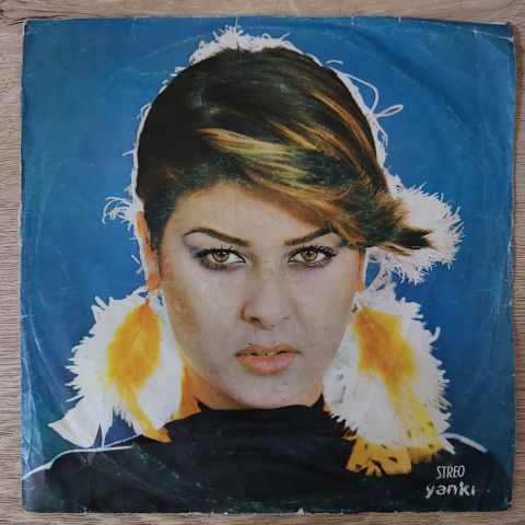 Yeliz – İsterim Ki / Şeker Çocuk 45LİK PLAK