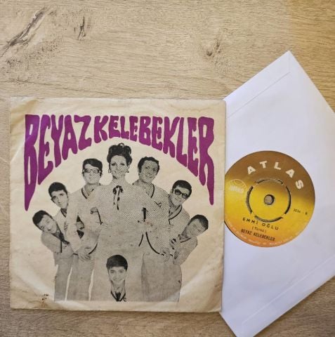 Beyaz Kelebekler – Benimde Bir Canım Yokmu / Emmioğlu 45LİK PLAK