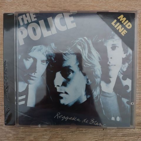 THE POLICE - REGGATTA DE BLANC CD