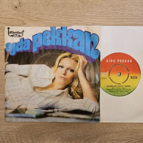 Ajda Pekkan – Olanlar Oldu Bana / Çapkın Satıcı 45LİK PLAK