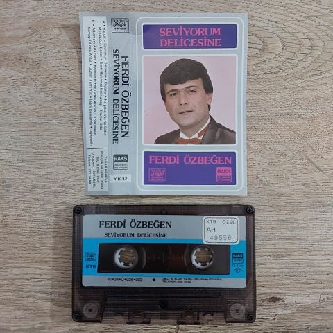 FERDİ ÖZBEĞEN - SEVİYORUM DELİCESİNE KASET