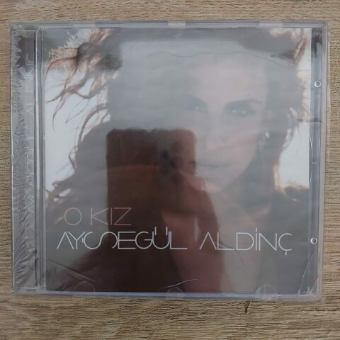 AYŞEGÜL ALDİNÇ - O KIZ CD