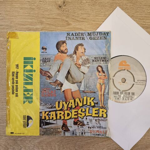 İkizler – Param Yok Pulum Yok / Kimi Sevda Peşinde 45LİK PLAK