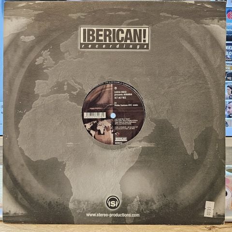 Lucca Ricci Presents Aenaria – Set Me Free  LP PLAK