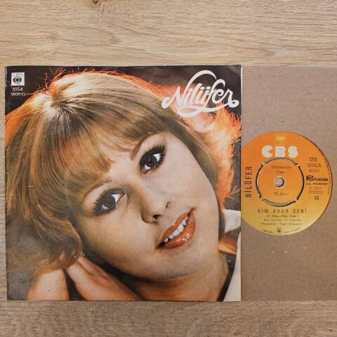 Nilüfer – Kim Arar Seni / Başka Sözüm Yok 45LİK PLAK