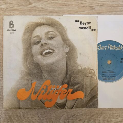Nilüfer – Oohhh  Oohhh / Beyaz Mendil 45LİK PLAK