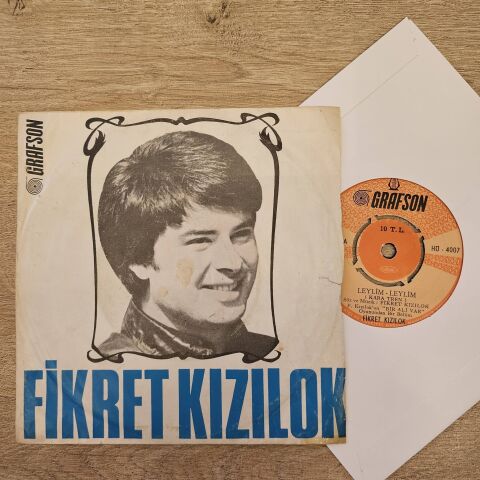FİKRET KIZILOK - LEYLİM LEY KARA TREN 45LİK PLAK