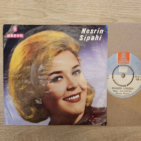 Nesrin Sipahi – Nihansın Dideden / Açmam Açamam 45LİK PLAK