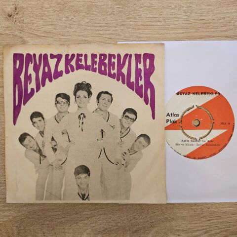 Beyaz Kelebekler – Hayattan Beklenen Hayalmiş Meğer / Aşkta Saadet Ne Arar 45LİK PLAK