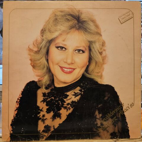 Muazzez Abacı – Sevdiklerinizle Muazzez Abacı'83 LP PLAK