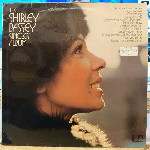 Shirley Bassey – The Shirley Bassey Singles Album LP PLAK