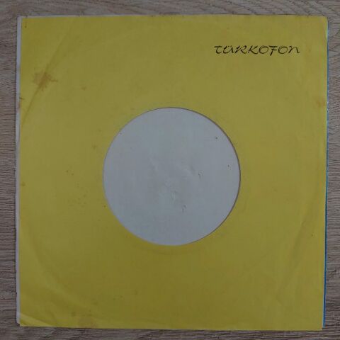 MAHZUNİ ŞERİF - BU MİLLETİN EFENDİSİ BU MUDUR 45LİK PLAK