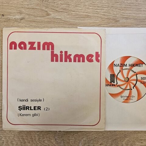 NAZIM HİKMET - KENDİ SESİYLE ŞİİRLER 2 KEREM GİBİ 45LİK PLAK